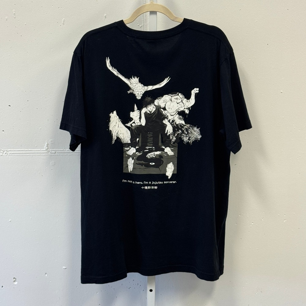 Uniqlo Shirt Men's Jujutsu Kaisen Anime Graphic Tee Short Sleeve XL Crewneck Blk